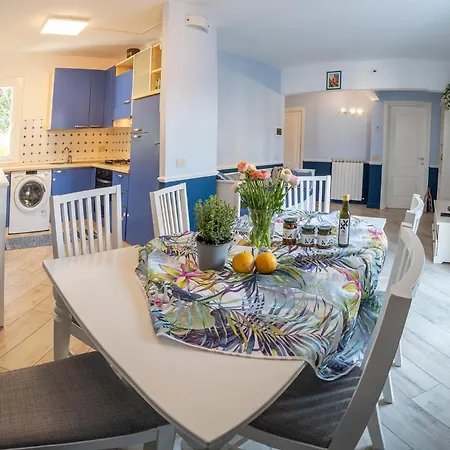 Apartment Imperia City Apartment Imperia
